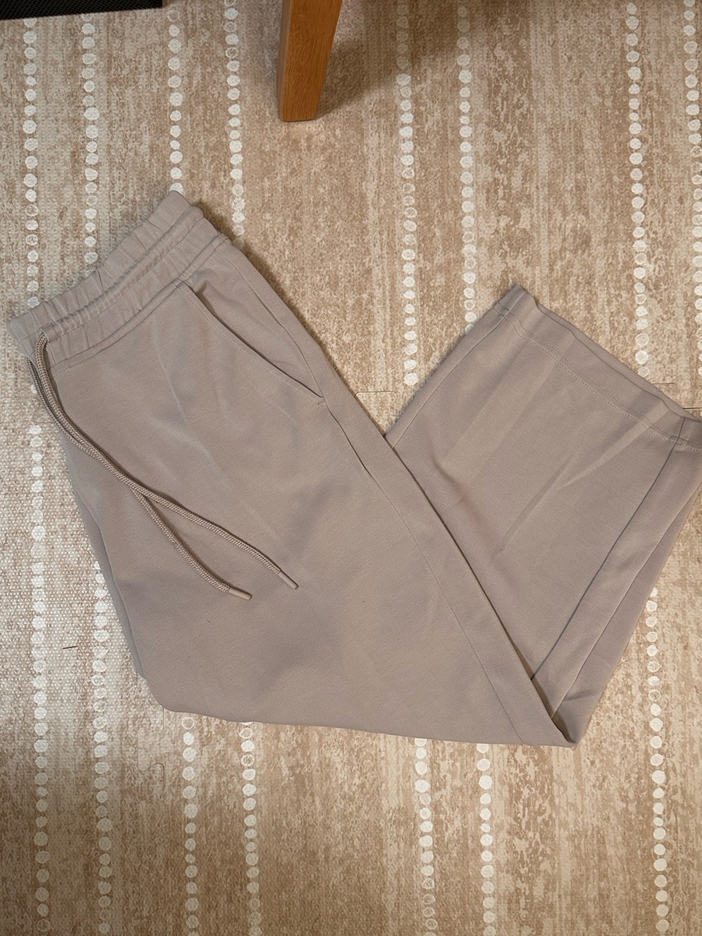 Athleta Seasoft Straight Pant